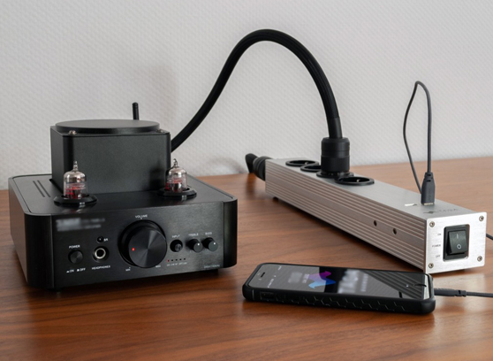 Taga Harmony PF-400USB - cecha 1